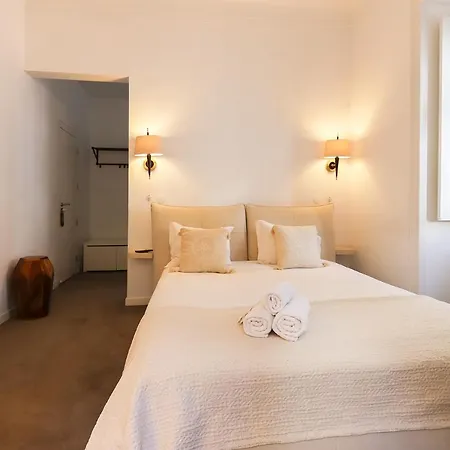 Πανσιόν Chiado Prime By Homing