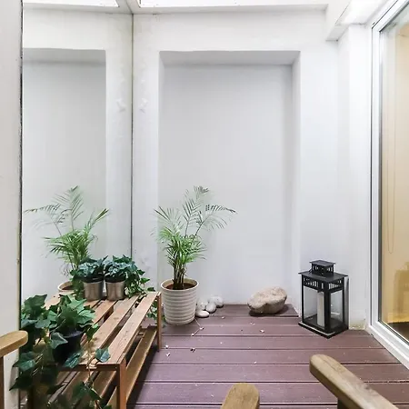 Chiado Prime By Homing Πανσιόν 3*