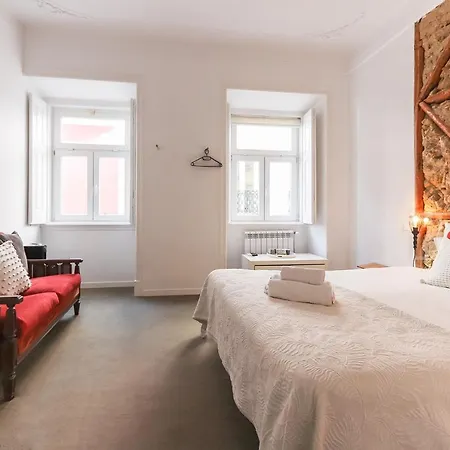 Chiado Prime By Homing بيت ضيافة 3*