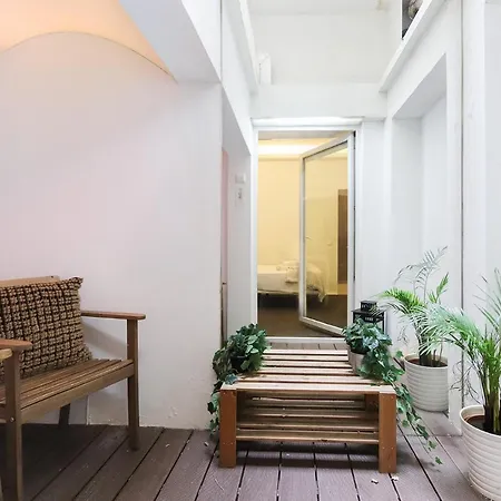 Гостьовий будинок Chiado Prime By Homing